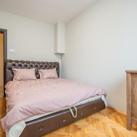 Pirotska 2-Bedroom 100M2 Apartment In Sofia Center 외부 사진