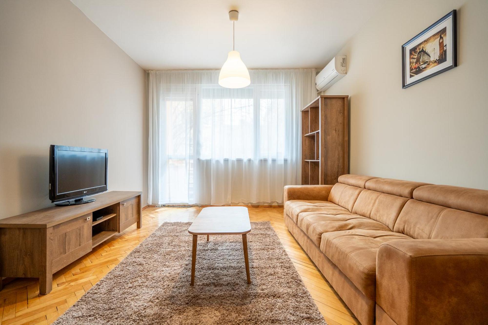 Pirotska 2-Bedroom 100M2 Apartment In Sofia Center 외부 사진